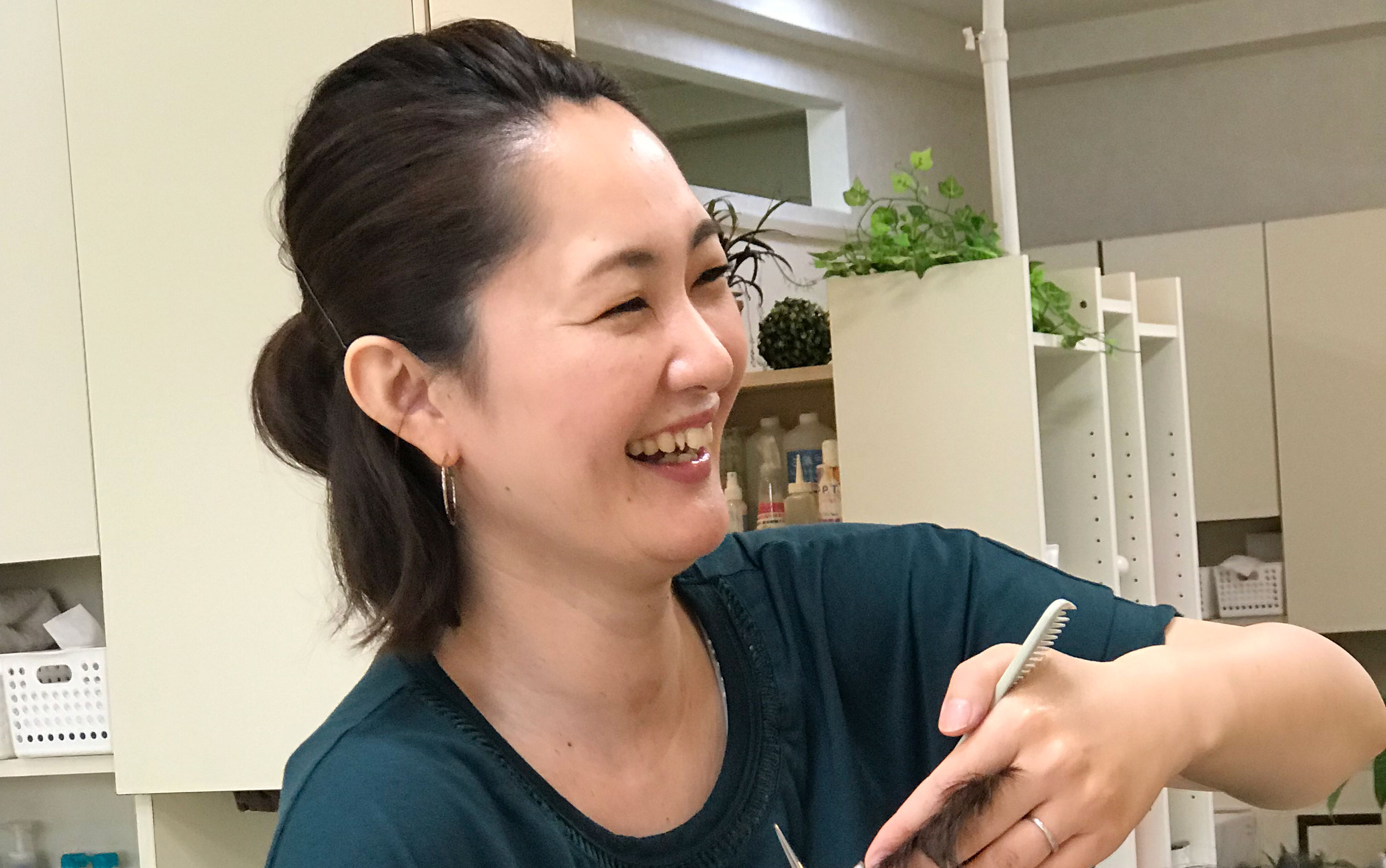 アシスタント兼エアブラシアーティスト さおり